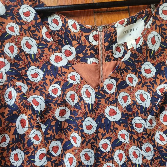 Everly Dress ~Knee Length, sz Small - Picture 3 of 14